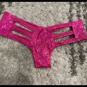 Iheartraves rave bottoms